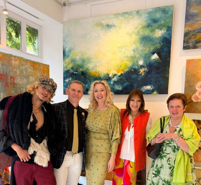 Mint Magazine Attends the opening show of House of Estila in Portobello Road